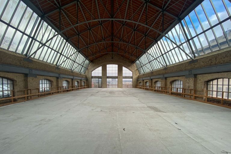 Plateau supérieur dans la grande halle 