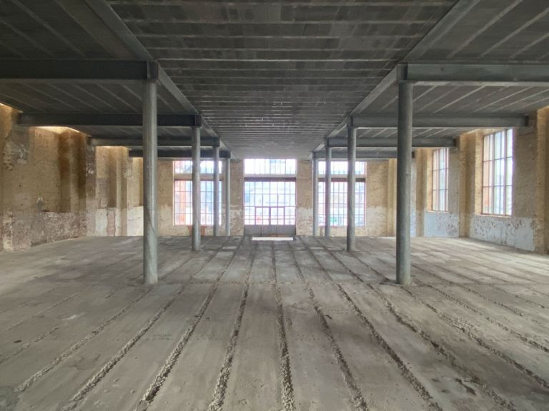 Plateau inférieur dans la grande halle