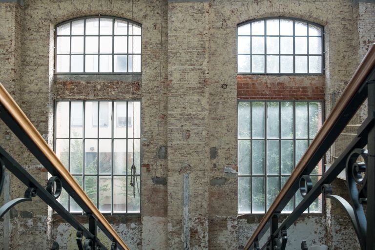 Atrium dans la grande halle